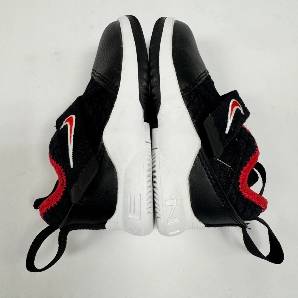 Nike lebron soldier
